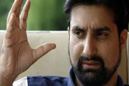 Mirwaiz Umer Farooq, NIA, Kashmiri bizman, Hurriyat leader, Jammu and Kashmir police, Lashker-e-Taiba Mirwaiz Umer Farooq, NIA, Kashmiri bizman, Hurriyat leader, Jammu and Kashmir police, Lashker-e-Taiba