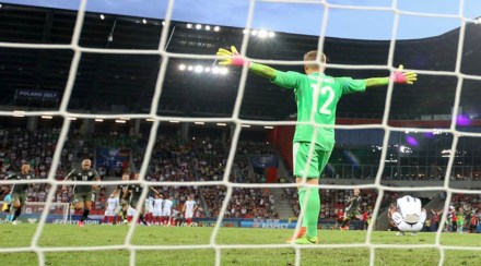 German industrial output rises more than expected in April