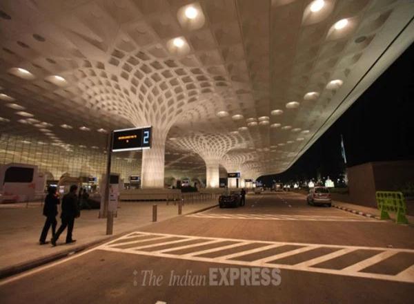 GMR Infra shares zoom nearly 20 per cent on reduction in FY17 debt