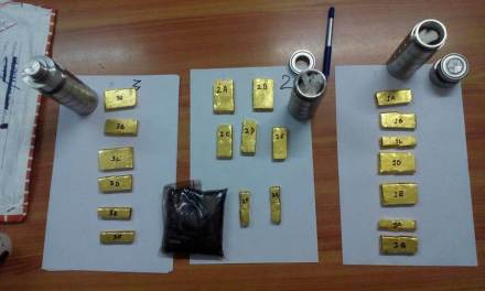 Gold prices tumble Rs 100 on global cues, low demand