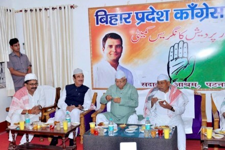 sanjay jha, ghulam nabi azad, bihar grand alliance, bihar grand alliance break up, nitish kumar, lalu yadav, kc tyagi, bihar mahagathbandhan, nitish lalu, tejaswi yadav, tapaswi yadav