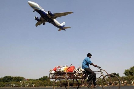 SpiceJet Rs 799, IndiGo Rs 899, spicejet sale, indigo sale, spicejet, indigo, spicejet offers, indigo offers, airline discounts, flight discounts, airline offers, spicejet discount, indigo discount, spicejet monsoon sale, Spicejet offer, spicejet new offer, spicejet sale