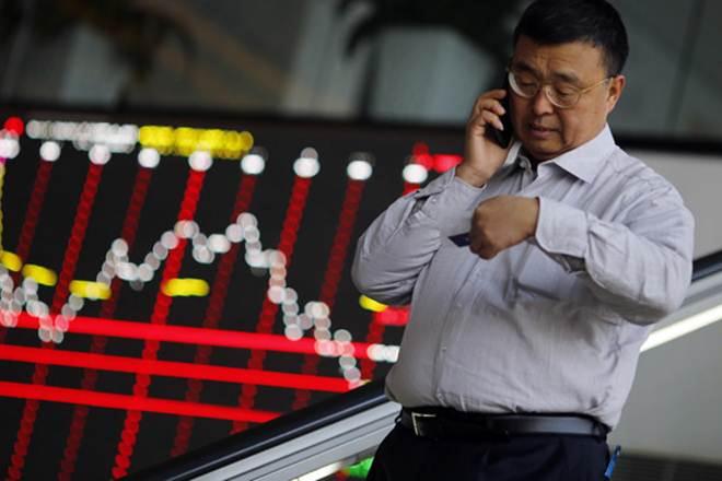 Data shows foreign investors, who make up 70 percent of trading activity in the Tokyo market, rushed to cover short positions as a rally from the year's low on April 17 gathered momentum. (Reuters)