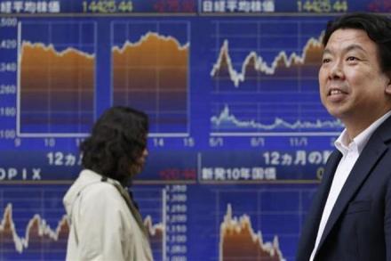 Nikkei flat as dollar/yen steadies, on track for gains this week