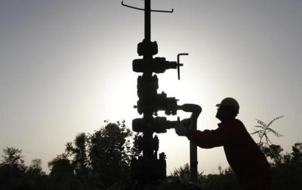 The Ministry of Petroleum and Natural Gas is learnt to be in favour of adopting a subsidiary model for combining the two oil PSUs instead of merging the companies. (Image: Reuters)