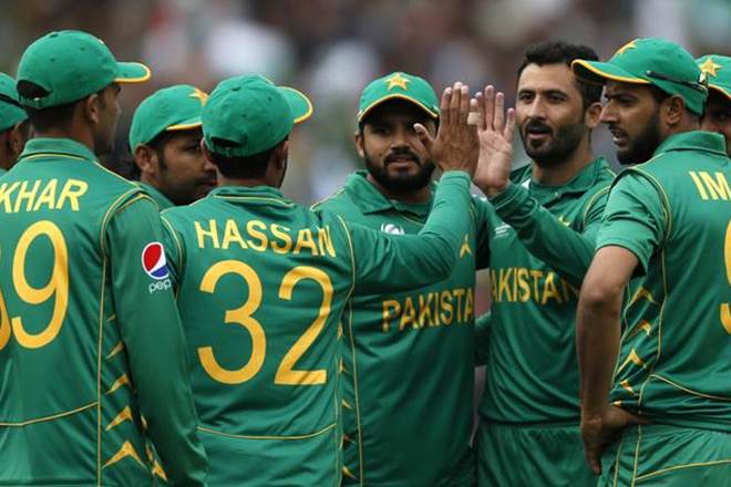 India vs pakistan, india vs pakistan icc, icc match india vs pakistan, virat kohli vs sarfaraz ahmed, picture of indi pakistan match, highlights india pokistan match, india playing eleven, icc chapions trophy, icc champions trophy finals