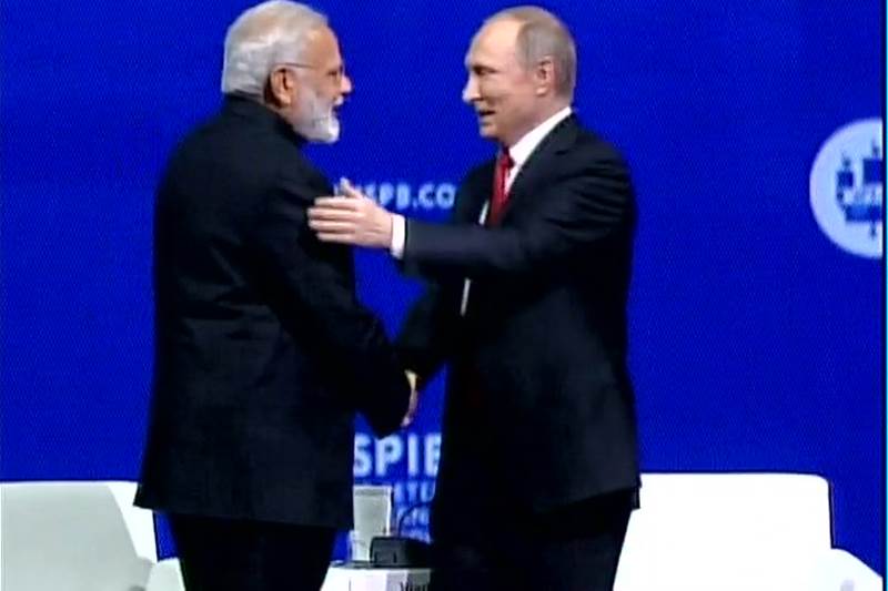 PM Narendra Modi, India, Russia, Vladimir Putin, St Petersburg, St. Petersburg International Economic Forum 2017