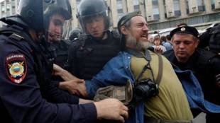 Alexei Navalny, Navalny supporters protest across Russia,  Navalny protest, russia, world