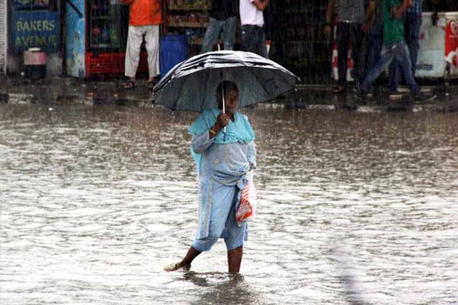 Monsoon rains, monsoon in India, heavy rains, utaar pradesh rains, UP rain alert, Ganga, Yumuna, Pratapgarh, Faizabad, Lucknow , MeT Monsoon rains, monsoon in India, heavy rains, utaar pradesh rains, UP rain alert, Ganga, Yumuna, Pratapgarh, Faizabad, Lucknow , MeT