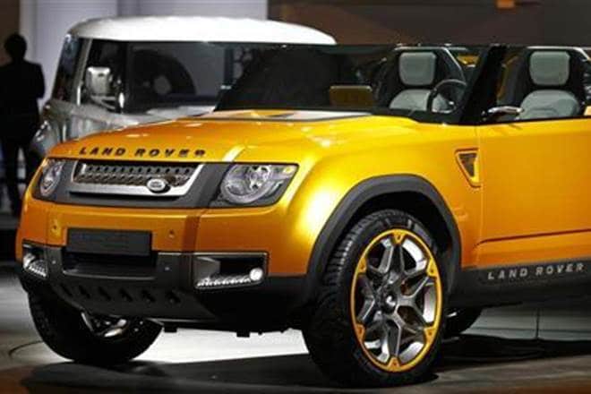 Britain's biggest carmaker Jaguar Land Rover, Jaguar, Land Rover, engineers, technical staff