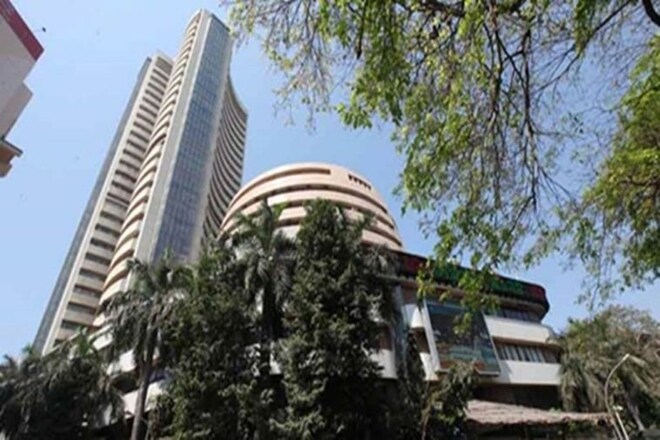 Sensex losses steam after opening firm