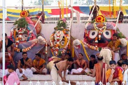 Lord Jagannath, Puri, Snana Jatra, Lord Balabhadra, Devi Subhadra, ceremonial bathing rituals, Odisha Lord Jagannath, Puri, Snana Jatra, Lord Balabhadra, Devi Subhadra, ceremonial bathing rituals, Odisha