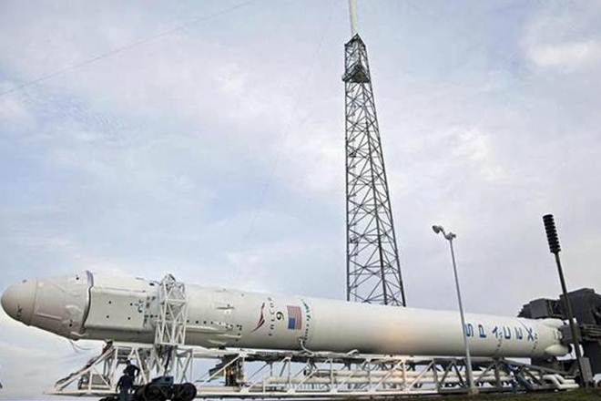 SpaceX, NASA, recycled cargo ship, Dragon cargo ship, Hans Koenigsmann, SpaceX, NASA, recycled cargo ship, Dragon cargo ship, Hans Koenigsmann,