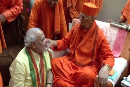 Ramakrishna Math, Ramakrishna Mission, Belur Math President, Swami Atmasthanandaji, Swami Atmasthanandaji death, Ramakrishna Mission Seva Pratishthan hospital, Atmasthanandaji