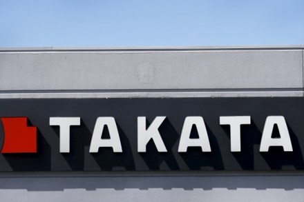 Airbag maker Takata dives 25% on bankruptcy fears