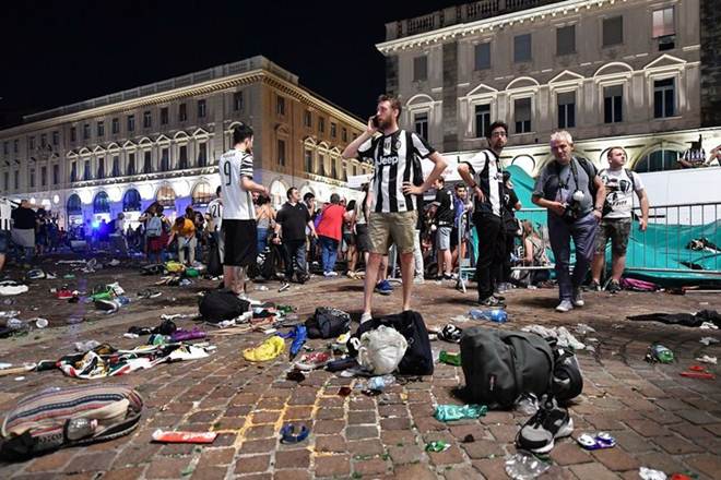 Turin, Juventus, Italy, Real Madrid, Champions League final, fans injured, bomb explosion, fire crackers Turin, Juventus, Italy, Real Madrid, Champions League final, fans injured, bomb explosion, fire crackers