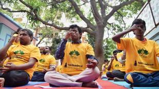 Netherlands, yoga event, International Day of Yoga, Hague City Council, Third International Day of Yoga,  Rabin Baldewsingh, Narendra Modi