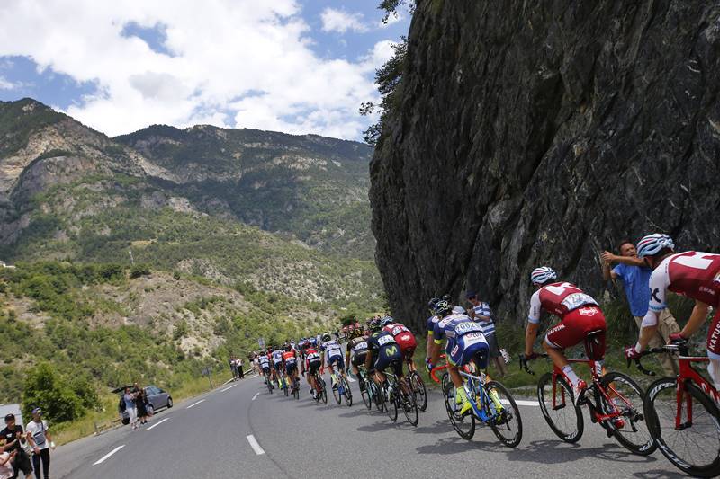 Tour de France, Tour de France pics, Tour de France news, Tour de France images, Tour de France latest update, world news, paris, alps, Chris Froome, Chris Froome news, latest images, world pics, paris pics