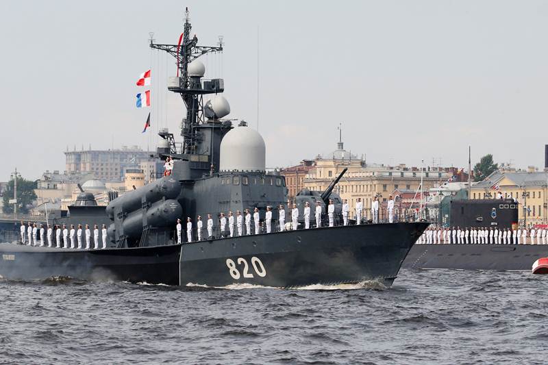 russia, sussian navy day, navy day parade russia, navy day russia, Vladimir Putin, nacal display, warships, submarines, Vladimir Putin russia, President Vladimir Putin, Neva River naval display, Syrian base, Tartus, russia news