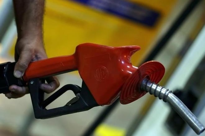 More important, unlike in the case of an LPG cylinder, where adulteration is not as easy—and where consumers can weigh the cylinder to see if gas has been pilfered—it is relatively simple to do this while doing home delivery.