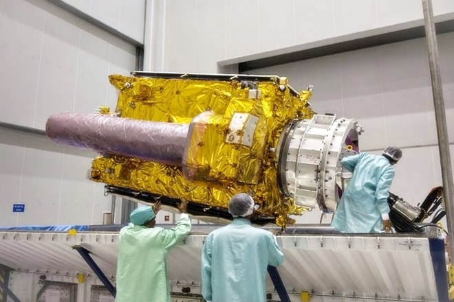 India China, India China standoff, GSAT 7, GSAT 7 Rukmini, Rukmini satellite, India GSAT 7, China Rukmini, India China submarine, Chinea submarine, China GSAT, Indian Navy China, China Indian Ocean, China IOR, India IOR, ISRO, ISRO GSAT 7, ISRO Rukmini, Arianespace, India china war, india china border, india china water