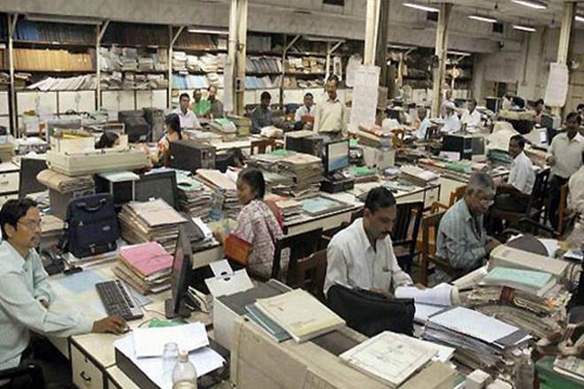 Employees Joint Council, uttar pradesh, Yogi Adityanath government, non-performing babus, Adityanath government , under-performers in uttar pradesh government Employees Joint Council, uttar pradesh, Yogi Adityanath government, non-performing babus, Adityanath government , under-performers in uttar pradesh government