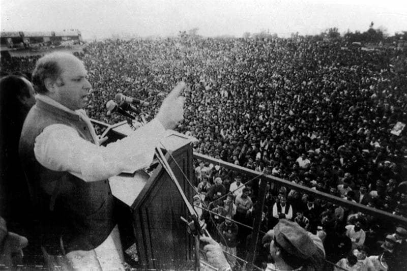 Nawaz Sharif, Nawaz Sharif sacked, Nawaz Sharif sacked as PM, Nawaz Sharif found guilty, Nawaz Sharif India connection, Nawaz Sharif Pakistan, Nawaz Sharif VP Singh, Nawaz Sharif, Nawaz Sharif Lal Krishna Advani, Nawaz Sharif AB Vajpayee, Nawaz Sharif PV Narasimha Rao, Nawaz Sharif Inder kumar Gujral, Nawaz Sharif Narendra Modi, Nawaz Sharif Qazi Hussein Ahmed, Imran Khan, Nawaz Sharif news