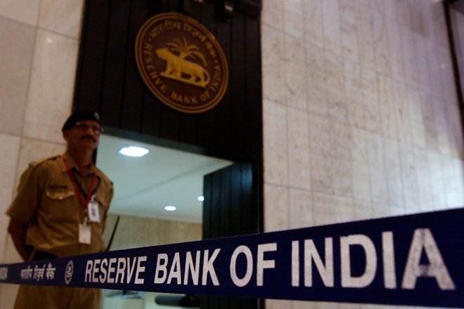 inflation, retail inflation, retail inflation receding, RBI, RBI monetary policy, RBI monetary policy review, inflation hits record low, significant price improvement, bankers expect RBI, citing risk to inflation