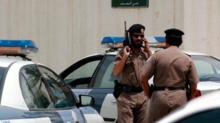Saudi Arabia, Saudi Woman, Saudi video, ultra-conservative kingdom, high-waisted mini skirt, messaging app Snapchat, Model Khulood, Snapchat account, Saudi police