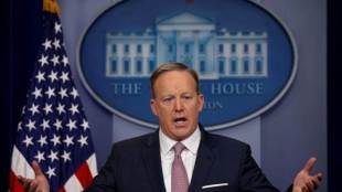 Sean Spicer, Donald Trump, Barack Obama,Anthony Scaramucci,  Jay Carney, White House, Jeffrey Lord, Trump administration