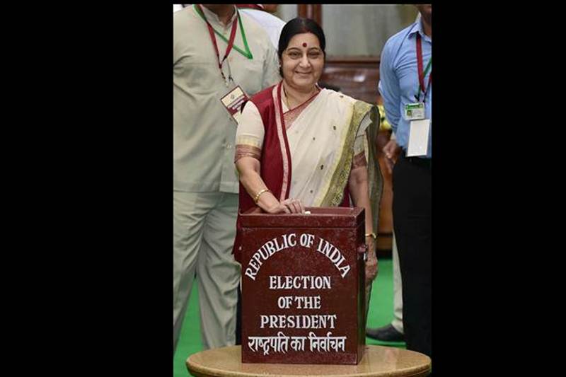 presidential election, presidential election 2017, president 2017, Kovind, Meira Kumar, presidential election live, presidential election 2017, presidential election 2017 live, ram nath kovind, presidential election winner, meira kumar, kovind meira, dalit president, who is new president, president election result