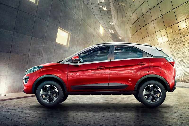 The build up to the Nexon has been absolutely intense, and there is good reason for it, the Nexon has all the makings of a proper segment buster. Not to build it up before it’s launch but so far from what we know, it’s going to be one hell of a Compact-SUV. In Fact Tata have even implemented a newly defined design language that they are calling “Impact” for the upcoming Nexon. If press-shots can be considered a marker, the design team have managed to do exactly as instructed, the Nexon, like the Tigor, immediately grabs your attention from the moment you set eyes on it. But the Nexon is far from all-show and no-go, it has a lot of features that set it apart from the competition. Here are five segment topping features that the Nexon will get that no other car in it’s segment will have.