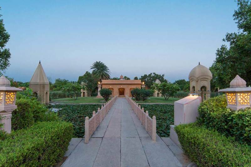 World best hotel, best hotel, 100 best hotel, best hotels in india, world best hotel list, Oberoi, Taj, The Oberoi Udaivilas, The Oberoi Udaivilas, The Oberoi Amarvilas, The Oberoi Rajvilas, Leela Palace in Udaipur, Taj Rambagh Palace