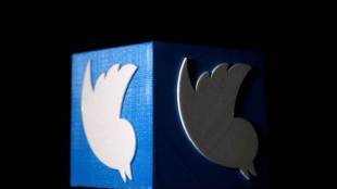 Twitter, Facebook, Twitter news, Facebook news, Social users, Whatsapp Users, WhatsApp news, Facebook Update, Twitter users