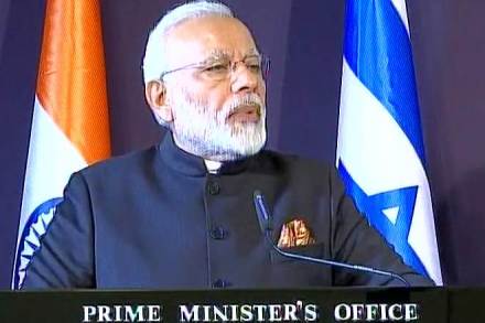 In India, Ahmadis are Muslims by law while the Second Amendment to the Constitution of Pakistan and Ordinance XX declare Ahmadis to be non-Muslims and further deprive them of religious rights. (ANI)