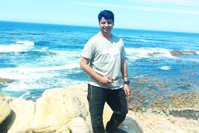 Ashish Chakravarty, Prasoon Joshi