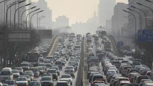 cars, car pollution, pollution, respiratory problems,  Atmospheric Environment  journal, Duke University, Heidi Vreeland, Duke University, Atlanta, pollution harmful effects, curb pollution, heart disease, cancer, pollution diseases, pollution in Delhi, increasing pollution, India pollution, Diwali pollution, crackers ban 