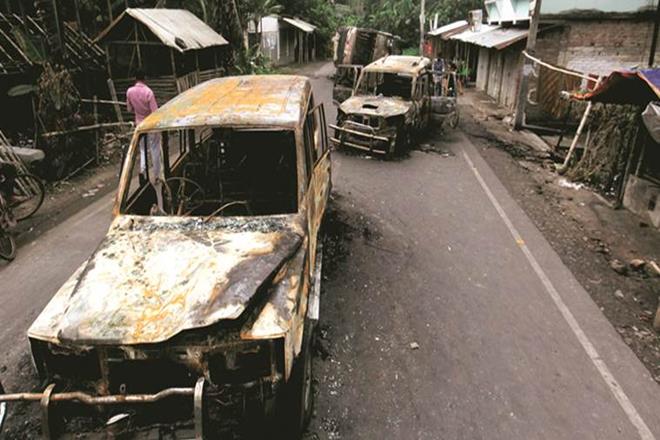 baduria riot, baduria incident, baduria news, west bengal riots, west bengal news, west bengal communal violence, basirhat, basirhat riots, basirhat news, basirhat violence, mamata banerjee, trinamool congress, hindus, muslims, hindu muslim riots, keshari nath tripathi, bjp, bharatiya janata party, north 24 parganas, riots, communal clashes