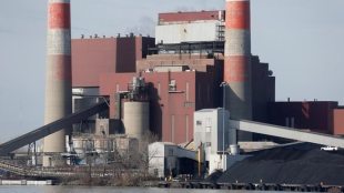 Power plants, power plants in india, Raikheda, dead power plants, power plants under debt,  commercial banks, infrastructure projects, GMR Infrastructure,  Essar Power, GVK Power, bankruptcy power plant,  debt risk