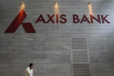 Freecharge, Axis Bank, payments wallet, Accelyst Solutions and Freecharge Payment Technologies, Snapdeal, private sector lender, Alibaba