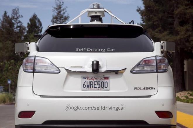 Apple, Google, self-driving cars, Darwinian exercise,  Volvo Car Group, driverless cars, AlixPartners, Daimler AG