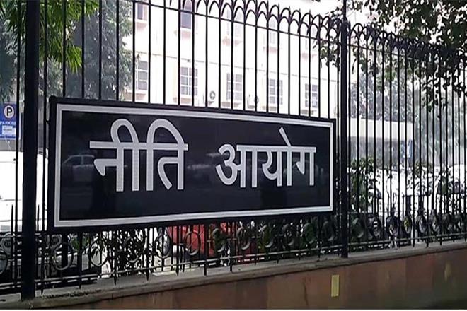 Niti Aayog, LPG imports, VK Saraswat, coal gasification, ash coal, methanol