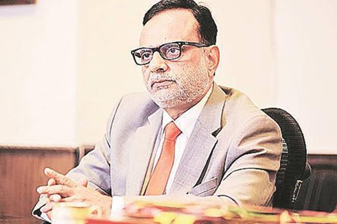 gst, gst monitor room, hasmukh aadhia, hasmukh aadhia news, hasmukh aadhia latest news, revenue secretary, goods and services tax