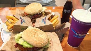 Junk food, junk food news, junk food income, junk food father education, Aligarh news, father education aligarh news, nafis faizi , nafis faizi news