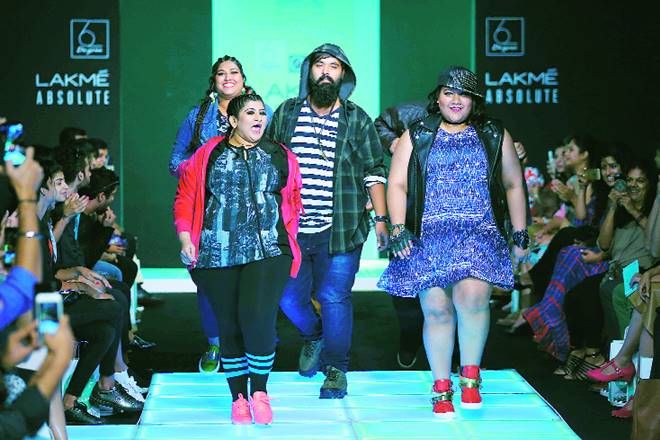 fashion for plus size people, clothing for plus size people, plus size fashion, lakme fashion week, fashion for fat people, latest fashion for plus size people