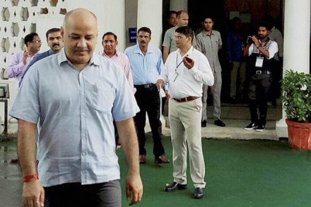 Delhi University, Delhi University news, Delhi University ltest news, Delhi University governing bodies, du, du news, du latest news, du governing bodies, Delhi University vs delhi government, delhi govt, delhi, delhi news, delhi government, manish sisodia, arvind kejriwal, aap