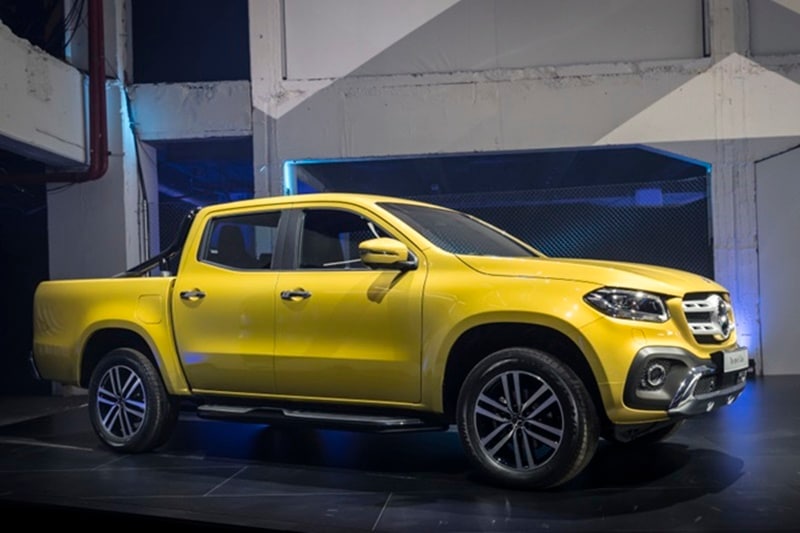 The pickup truck, which will be powered by a top-of-the-range 258 hp V6 diesel, will be released mid-2018 taking the top position in the mid-size pickup segment. The market launch will start with the diesel X 220 d (163 hp) and X 250 d (190 hp) as well as a petrol engine (165 hp) in selected markets.
