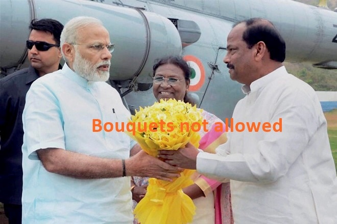 narendra modi, modi flower bouquets, how to welcome modi, modi bans bouqets, narendra modi bans bouquets