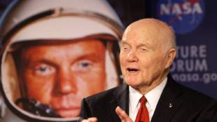 Neil Armstrong, National Aeronautics and Space Administration, NASA, Sotheby, Chicago, Apollo 11, lunar bag, lunar landing, Johnson Space Center, Houston, Kansas