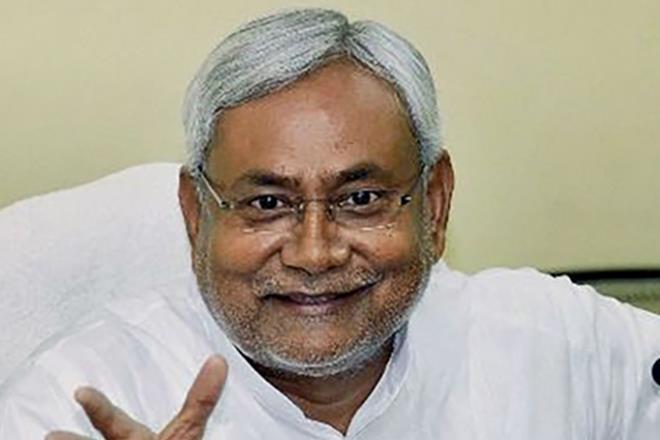nitish kumar quits, nitish kumar gopalkrishna gandhi, congress questions nitish kumar